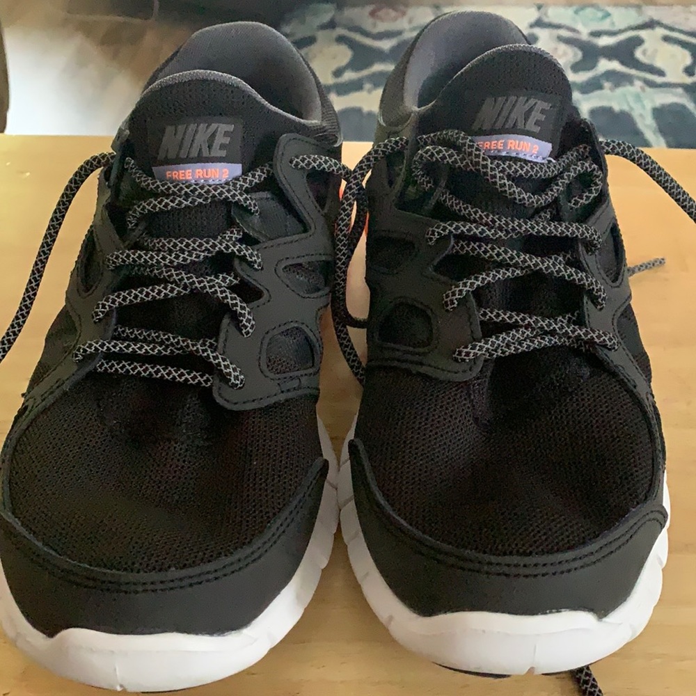 Men’s Nike Free Run 2 shoes sneakers sz 10